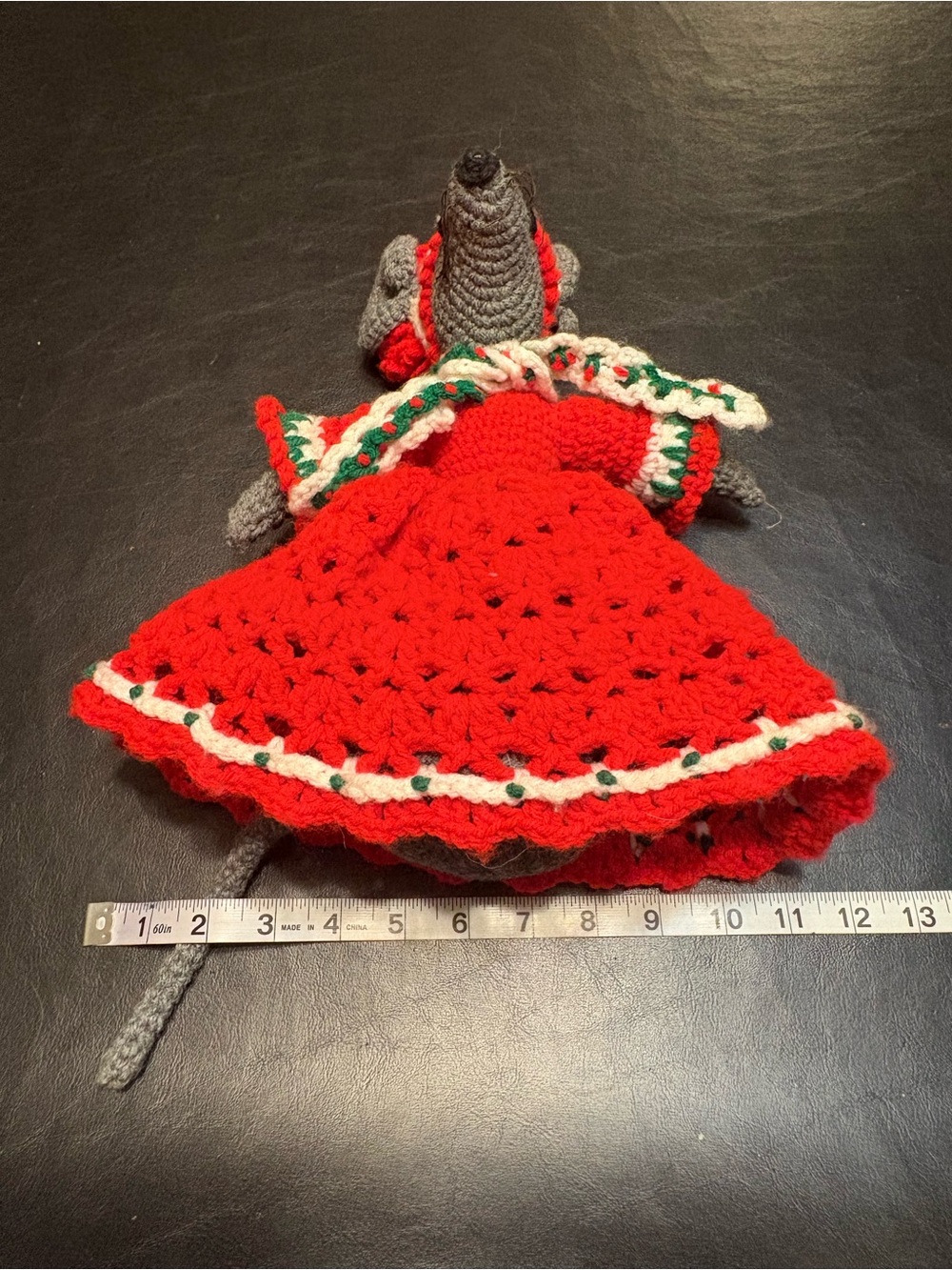 Hand Crafted Christmas Mama Mouse Crochet Vintage Grandmacore Farmhouse - Picture 7 of 7